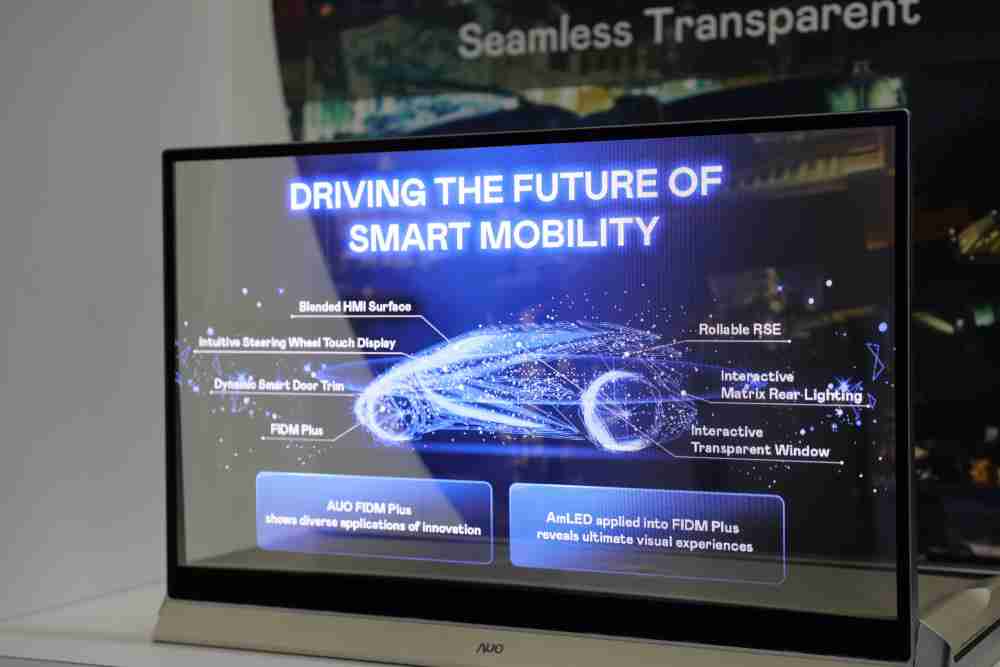 z6mg·人生就是博凭借着超高亮度和透明度，，，这款30吋透明Micro LED显示器在AR系统与智慧零售具有潜在的应用价值。。