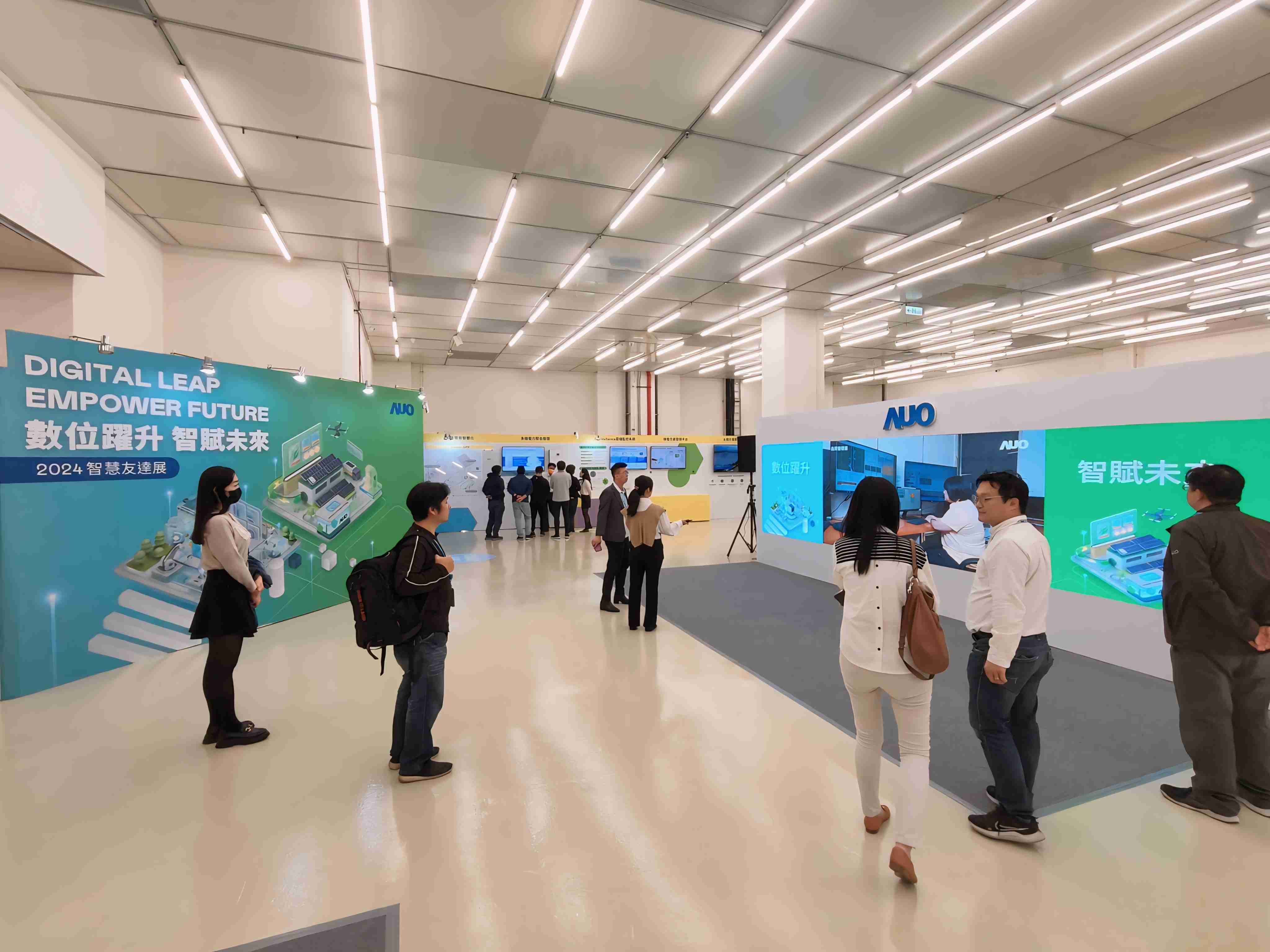 2024智能z6mg·人生就是博展邀集生态圈伙伴共同参展，，，从数字应用、、净零减碳到能源发展，，，，创造全方位永续商机，，，携手生态圈伙伴迈向永续未来